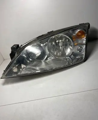 Ford Mondeo Mk III Headlight/headlamp 1S7113000A 0301174201
