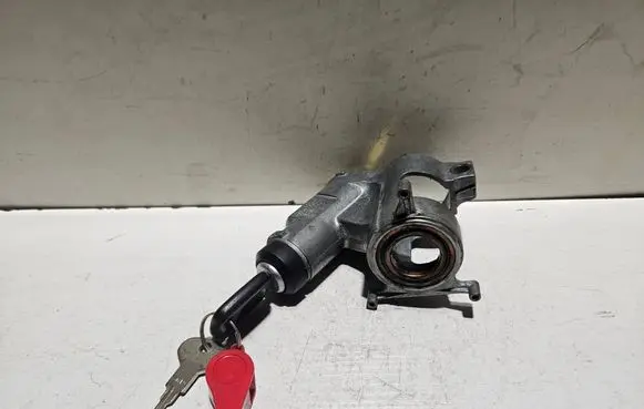Audi 80 90 B2 Ignition lock 171905851 292298