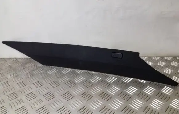(C) pillar trim