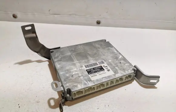 Lexus RX 300 Engine control unit/module 8966148550 2750006402