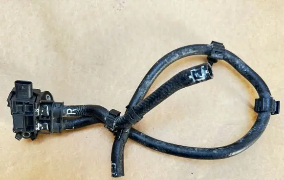 Audi Q7 4M Exhaust gas pressure sensor 058906051H
