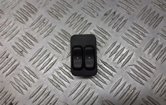 Opel Corsa C Front door window switch trim 24409205