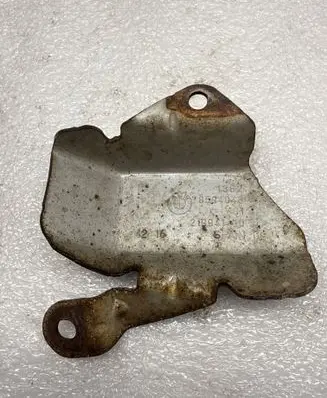 BMW 5 G30 G31 G38 other engine part 8594043 21994110