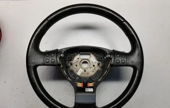 Volkswagen Eos Steering wheel 1Q0419091N