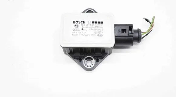 Audi A4 S4 B7 8E 8H Acceleration sensor 8E0907637C