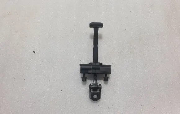 Volvo XC40 Front door check strap stopper 