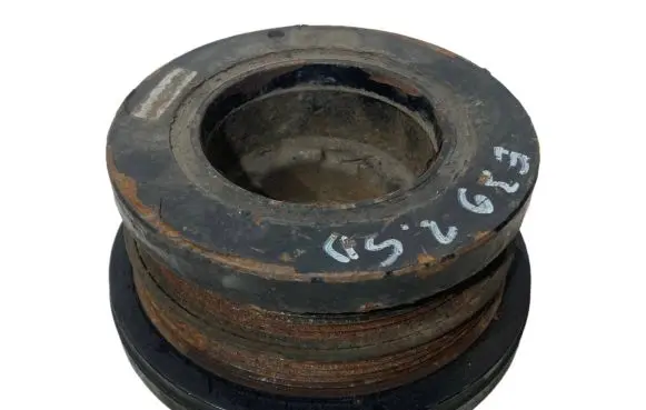 BMW 5 E39 Crankshaft pulley 2247890