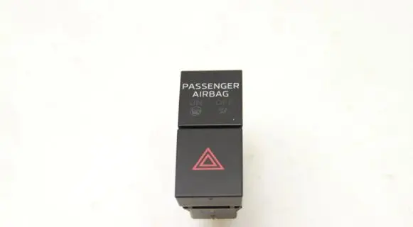 Skoda Octavia Mk3 (5E) Hazard light switch 5E0953507C