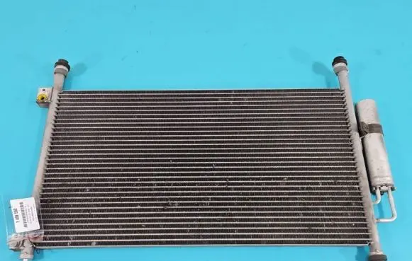 A/C cooling radiator (condenser)