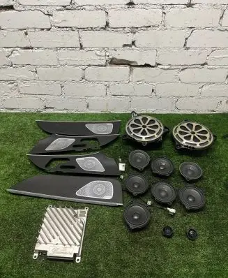 Mercedes-Benz GLE W167 Audio system kit A1679002114 A1679021607 A1779010900