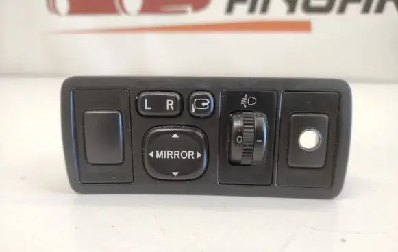 Toyota Avensis T250 A set of switches 183575 37166 8415205050