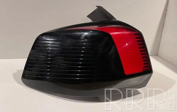 Peugeot 5008 Rear/tail lights 9811028180 8781570101