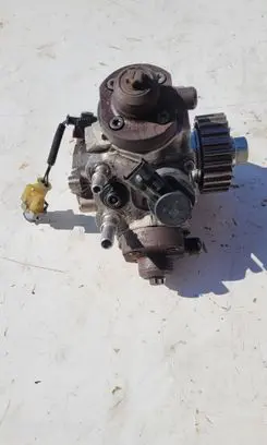 Jaguar XJ X351 Fuel injection high pressure pump AH2Q9B395AD 0445010629