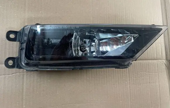 Volkswagen Tiguan Front fog light 5NA941700B