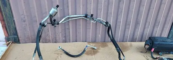 Peugeot 308 Air conditioning (A/C) pipe/hose 9658227580
