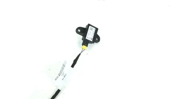 Mercedes-Benz S W221 Airbag deployment crash/impact sensor A0038212751