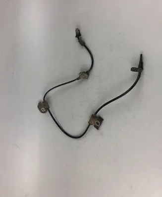 Subaru Legacy ABS brake wheel speed sensor 27540AG10
