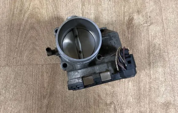 Audi TT Mk1 Throttle valve 06A133062C 0280750036