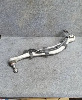 BMW 5 F10 F11 Rear upper control arm/wishbone 6775902