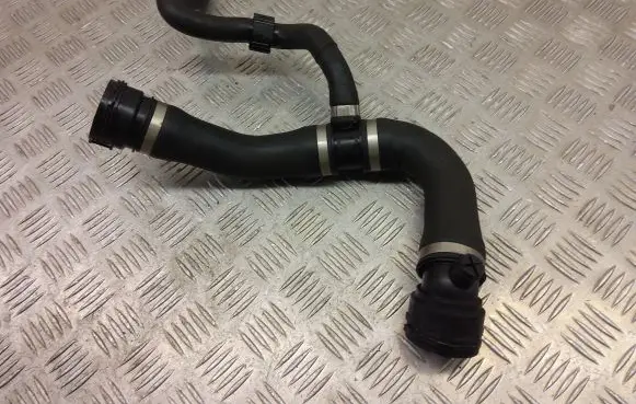 BMW 4 F32 F33 Coolant pipe/hose 7619256