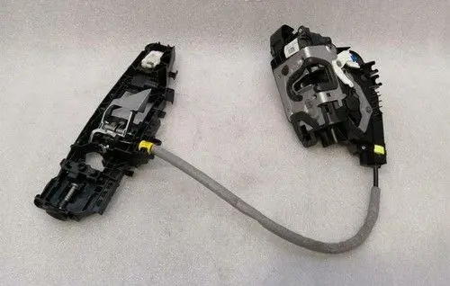 Mercedes-Benz C W205 Front door lock A0997304100