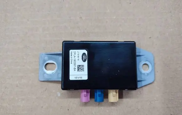 Jaguar XE Aerial antenna amplifier DPLA19C097BA