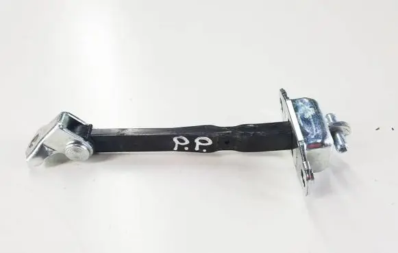 Suzuki SX4 S-Cross Front door check strap stopper