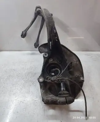 Audi A4 S4 B8 8K Front wheel hub