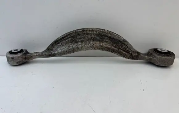 Audi Q7 4M Rear upper control arm/wishbone 4M0501531