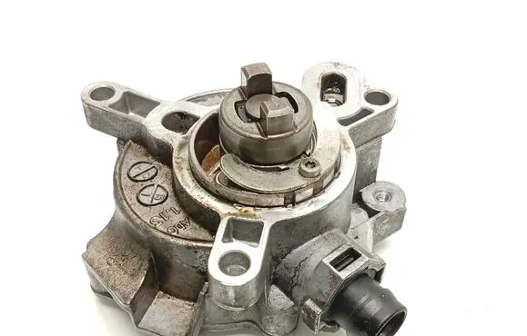 Volvo XC60 Vacuum pump 31316688