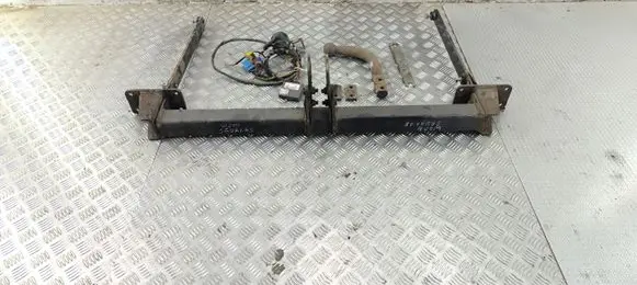 Mercedes-Benz C W204 Tow bar set 