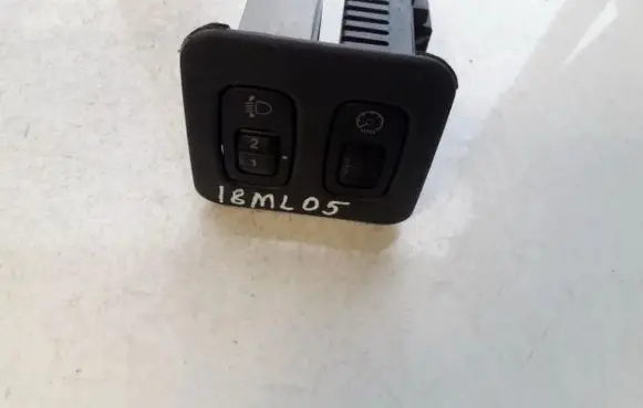 Mitsubishi Lancer Headlight level height control switch mr402645