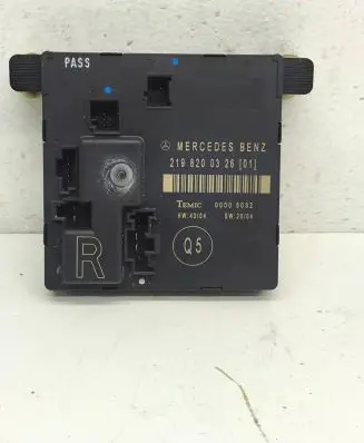 Mercedes-Benz CLS C219 Door control unit/module 2198200326 00005032