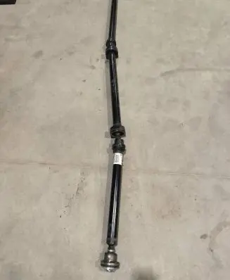 Volvo XC90 Rear driveshaft/prop shaft 31492144 D0V6C