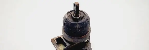 Seat Alhambra (Mk1) Gearbox mount 7M0199131 95VW68632