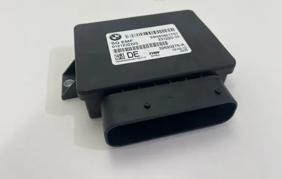 BMW 5 F10 F11 Hand brake control module 6858017 32620276A 23122010