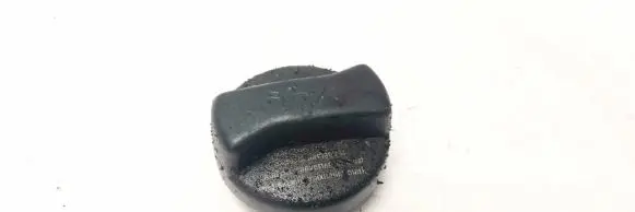 Volvo S80 Oil filler cap 026103485A
