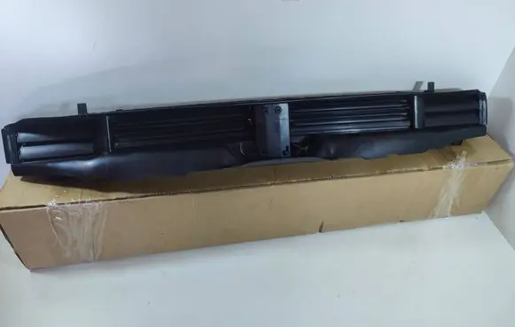 BMW X5 G05 Intercooler air guide/duct channel 51749465533 9465533