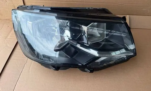 Volkswagen Transporter - Caravelle T6 Headlight/headlamp
