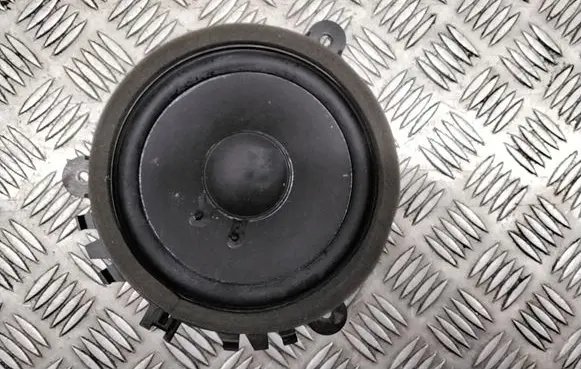 Volvo V70 Front door speaker 30657445
