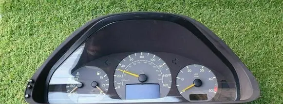 Mercedes-Benz E W210 Speedometer (instrument cluster) A2105403111