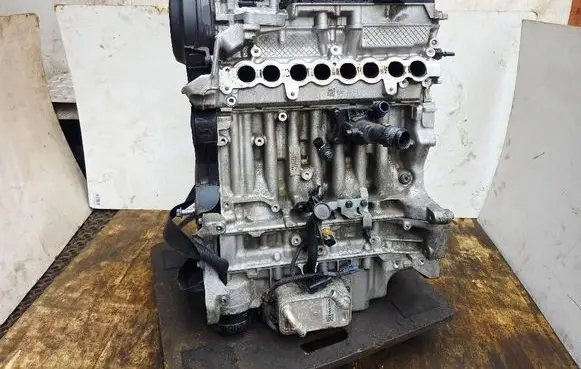 Volvo V40 Engine B4204T38 6906456 P31375378