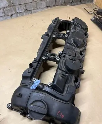 BMW 5 F10 F11 Rocker cam cover 7570292