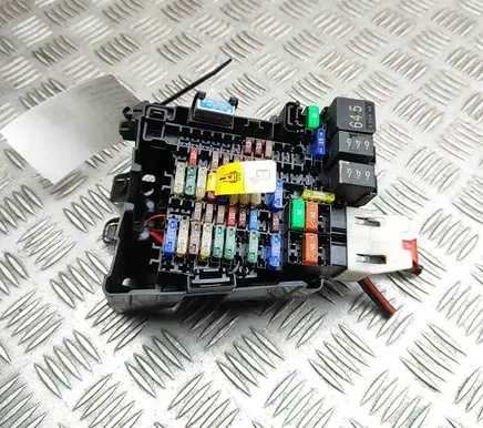 Skoda Enyaq iV Fuse module 5WA937615