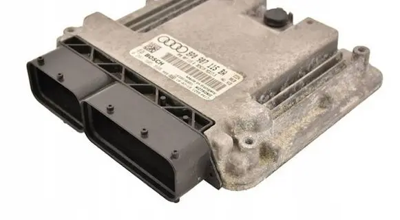 Audi A3 S3 8P Engine control unit/module 8P0907115BA 8P0907115Q 0261S05898