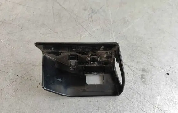 Other engine bay part