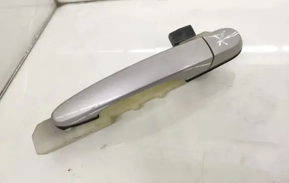 Hyundai Tucson JM Front door exterior handle