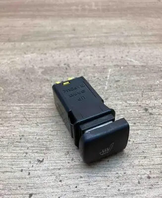 Saab 9-3 Ver1 Seat heating switch 4409249
