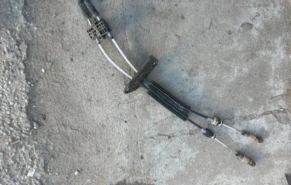 Volkswagen Transporter - Caravelle T6 Gear shift cable linkage 7E1711877C