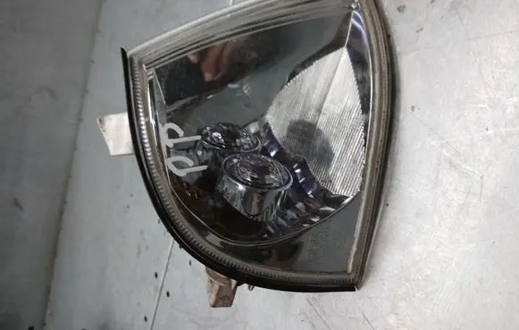 Skoda Octavia Mk2 (1Z) Front indicator light